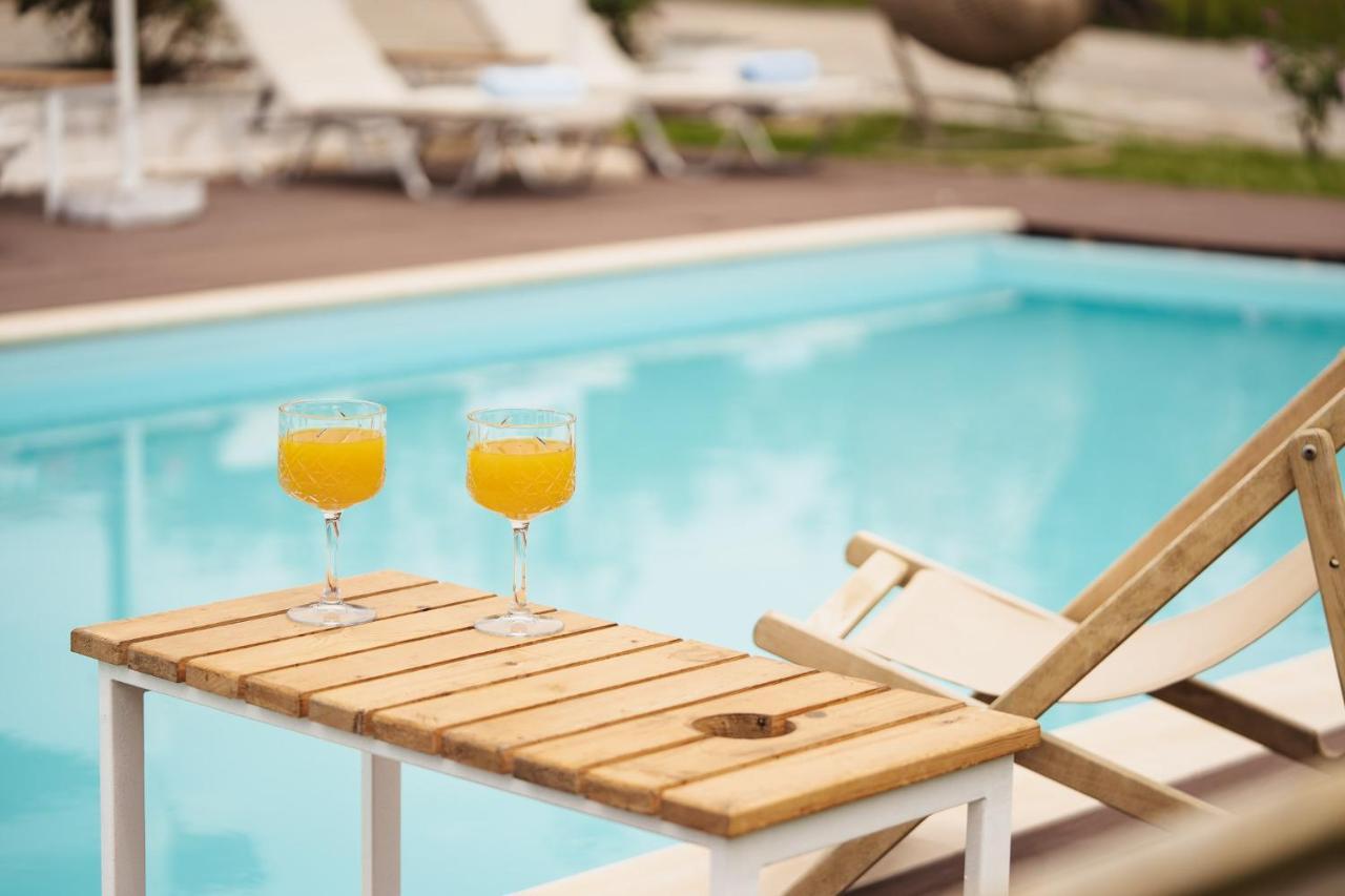 Kalisun Pool House By Georgalas Nea Kallikrateia Eksteriør bilde